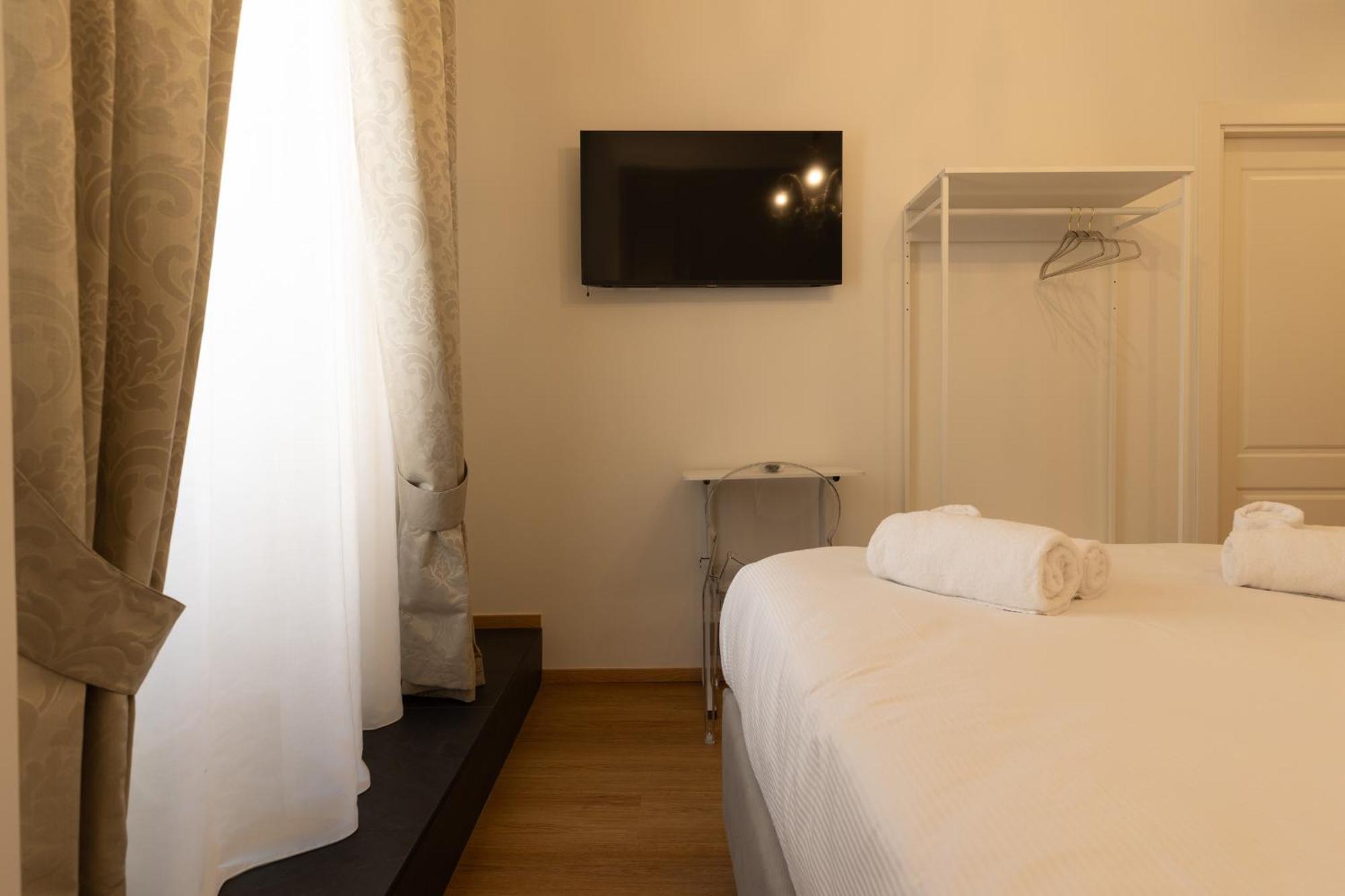 De Vince Suites - Luxury Rooms - Roma Termini Exterior foto