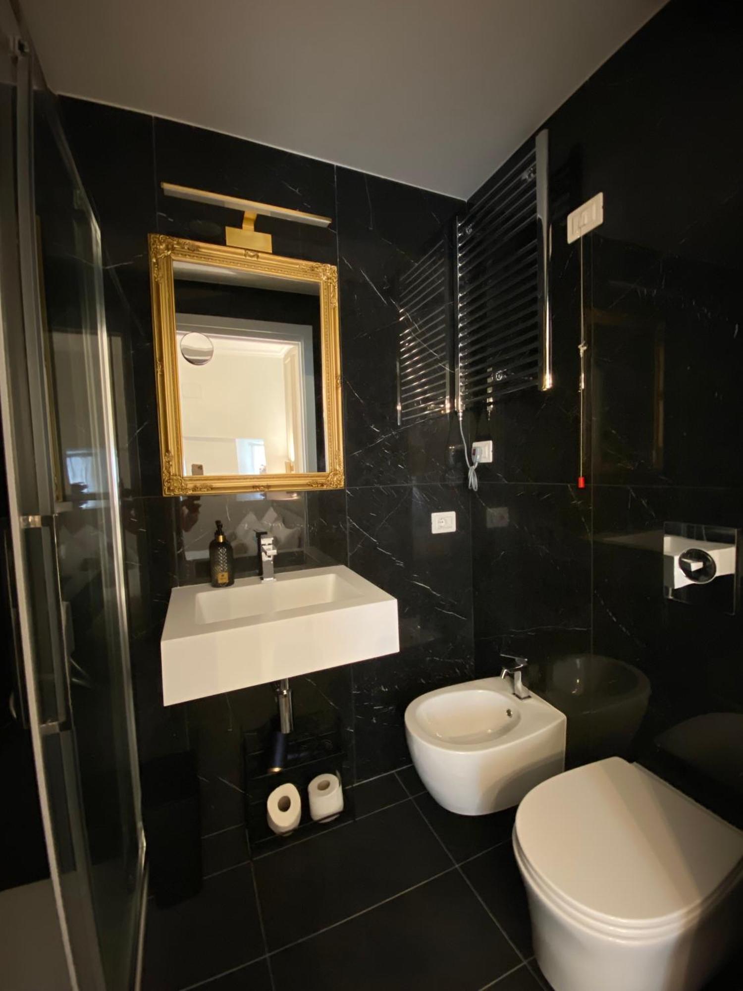 De Vince Suites - Luxury Rooms - Roma Termini Exterior foto